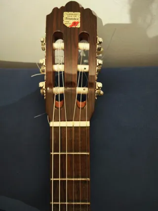 Guitarra Española Alhambra 4C.