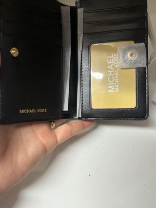 Cartera Michael Kors Negra