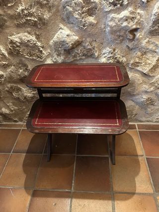 Mesa auxiliar vintage madera y cuero