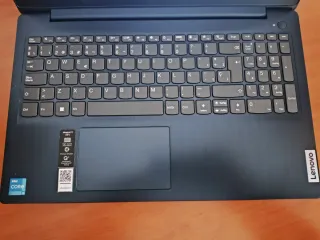 Ordenador portátil Lenovo Azul Marino