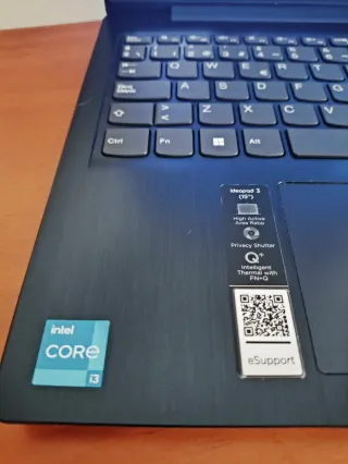 Ordenador portátil Lenovo Azul Marino