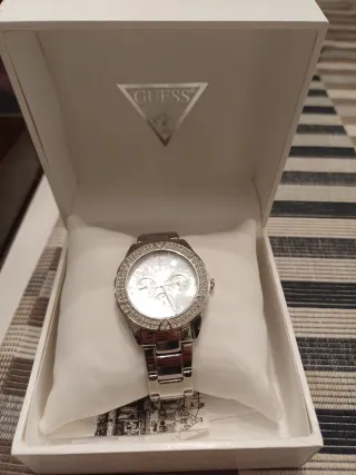 Reloj Guess Mujer Plata