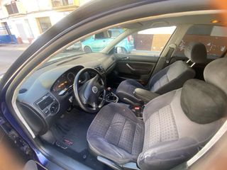Volkswagen Golf 4 2003