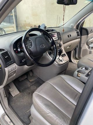 KIA Carnival 2008