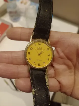 Lote 5 Relojes de varias marcas..