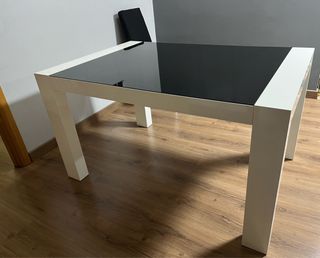Mesa de comedor moderna cristal y madera