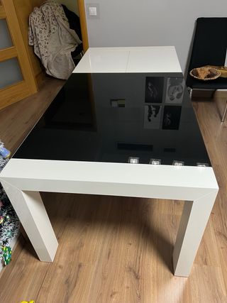 Mesa de comedor moderna cristal y madera