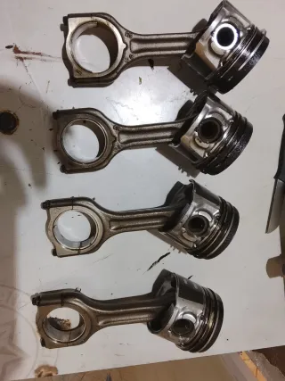 Bielas y pistones PSA