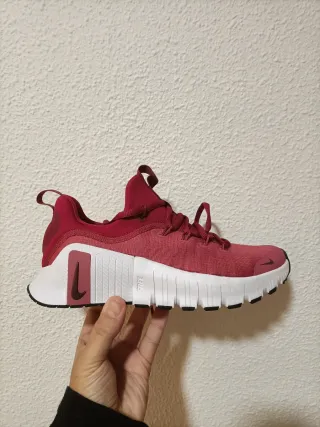 T38 Nike Free Metcon 6
