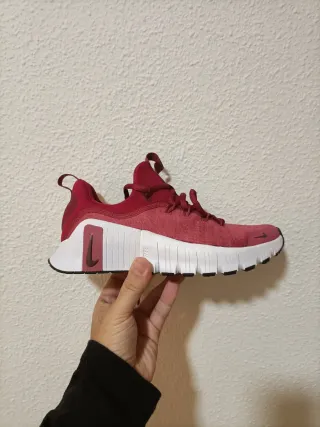 T38 Nike Free Metcon 6