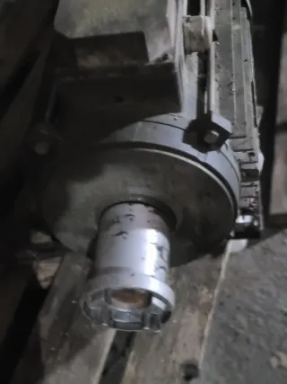 Motor elétrico trifásico