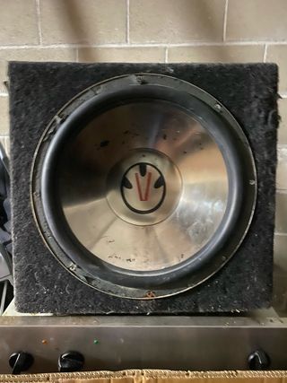 Subwoofer Vieta Negro/Plateado