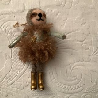 Bradipo in lana cardata