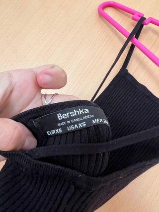 Vestido negro Bershka