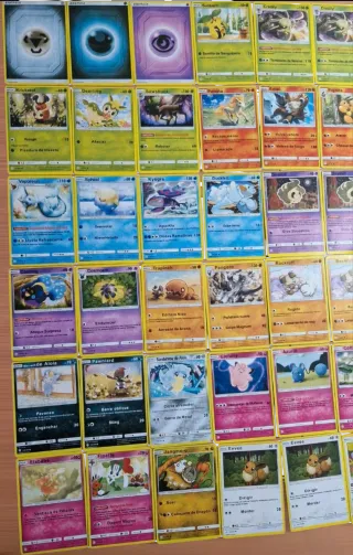 Cartas Pokémon 2017, 2020, 2021 y 2023