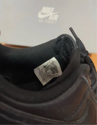 Nike Air Force 1 Negras