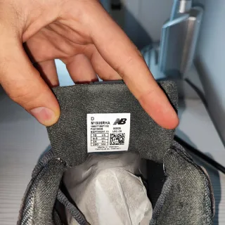 Zapatillas New Balance 2002R Nuevas