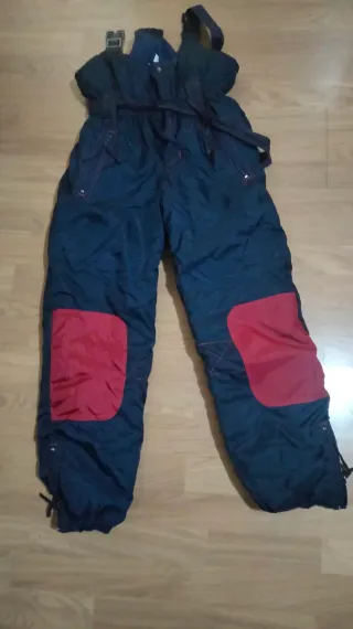 Pantalón de esquí para niño.