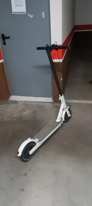Patinete Eléctrico Blanco