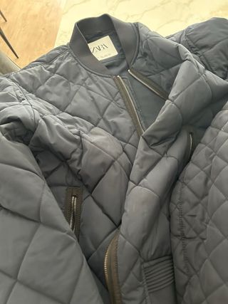 Cazadora bomber Zara azul Las 2 por 35€!!!!!