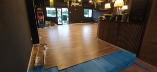 carpinteria en general, suelos, cocinas , puertas.