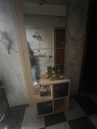 Mueble recibidor madera y cristal