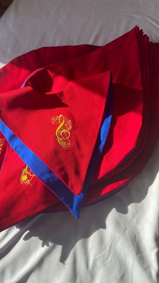 Arreglos de ropa y cortinas y ........