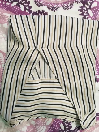 Blusa Stradivarius Rayas Blancas y Negras