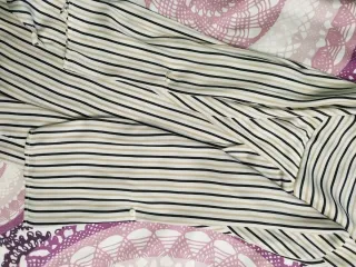 Blusa Stradivarius Rayas Blancas y Negras