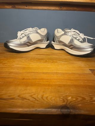 Chanel Sneakers Blancas Plata Nuevas Talla 43