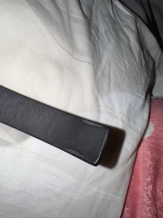 Cinturón Louis Vuitton Iniciales Negro Dorado 2cm