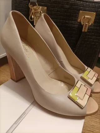 Zapatos de piel beige y multicolor T.37