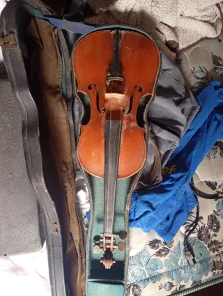 Violín antiguo francés con estuche