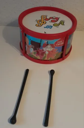 Tambor infantil con baquetas