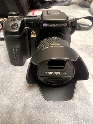 Konica Minolta DiMAGE A2 Pack Completo