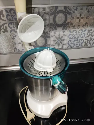 Exprimidor Cecotec Zitrus Power Adjust 600