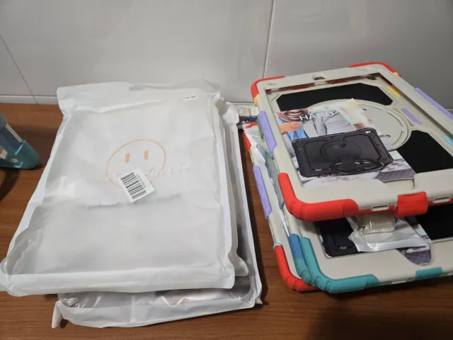 Funda iPad 9/8/7 Gen 10.2) Anatch