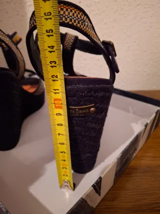 Cuñas/ Sandalias de mujer (Pepe Jeans)