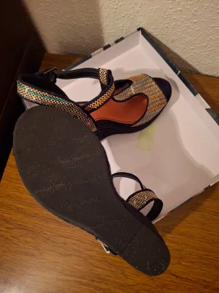 Cuñas/ Sandalias de mujer (Pepe Jeans)