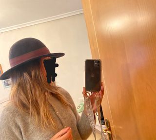 Sombrero Parfois Negro y Morado