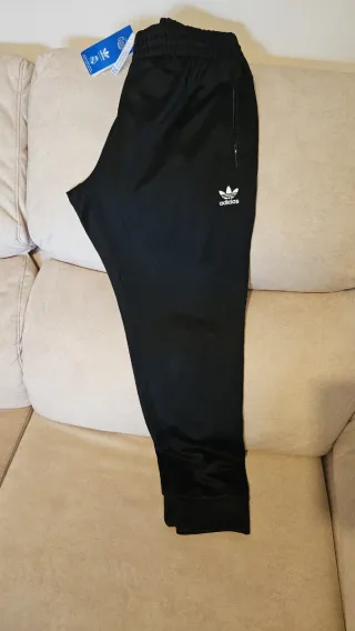 Pantalón Adidas Real Madrid Negro