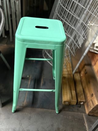 Taburete metálico estilo industrial precio unidad