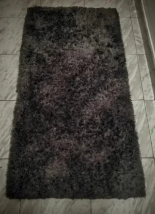 Alfombras IKEA pelo (2 lilas, 1 gris), 5€ unidad