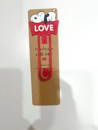 Segnalibro Snoopy con scritta LOVE