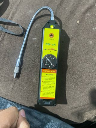 Detector de fugas de refrigerante Elitech WJL-6000
