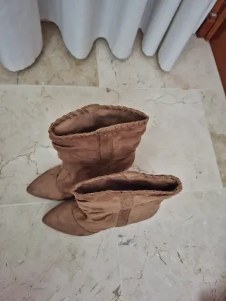 Botines marrones de tacón