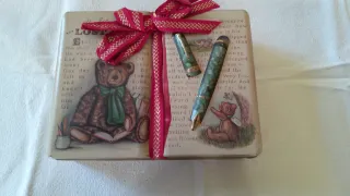 Scatola in  Latta  a tema  The Little Lost Bear