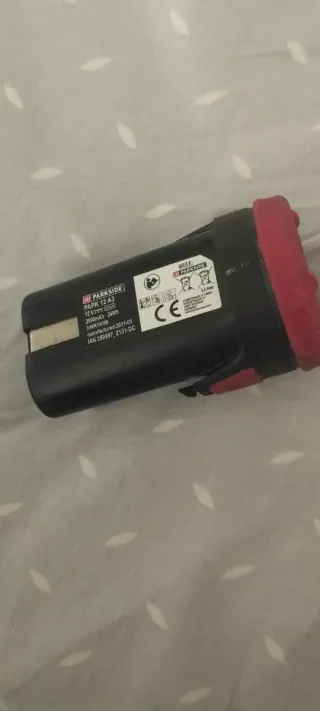 Taladro - atornillador bateris