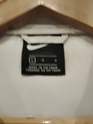 Chaqueta Nike Negra y Blanca