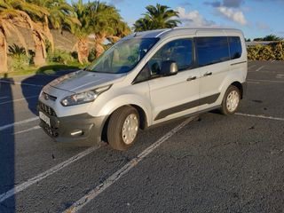 Ford E-Transit Connect 2015